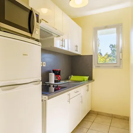 Les 7 Nains-2 By Interhome